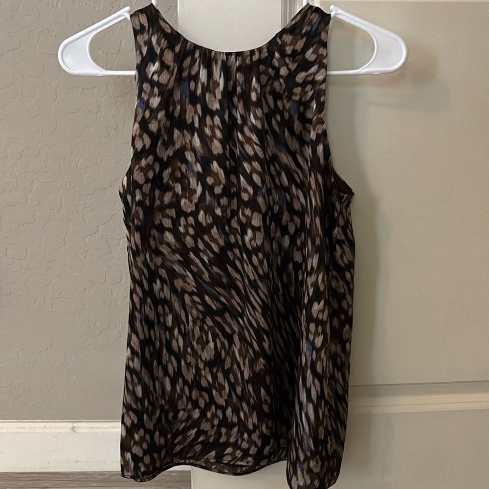 NWOT Vince Camuto Sleeveless Blouse